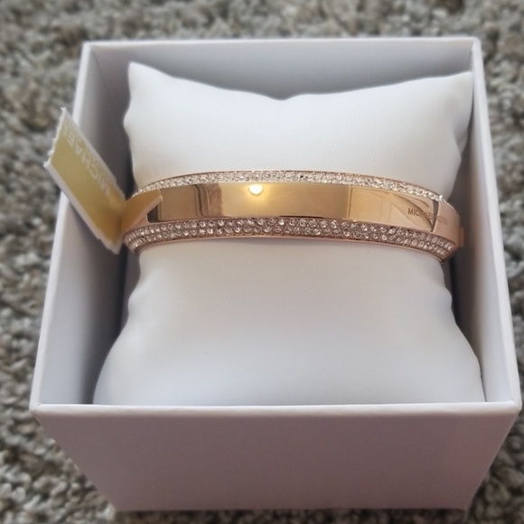 MICHAEL Michael Kors Jewelry - NWT MK Bangle